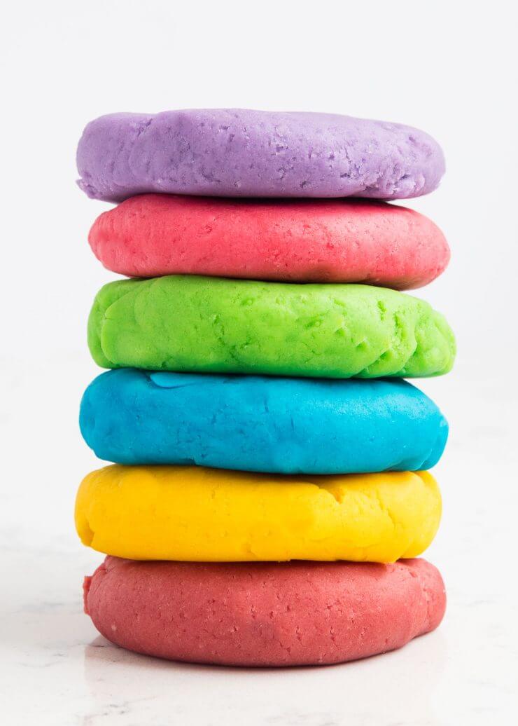Read more about the article How to Make Play Dough